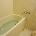 3点ユニットバスの洗い方について場所別に解説！おすすめの掃除用品も